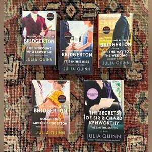 Julia Quinn Bridgerton Paperback Book Lot Of 5